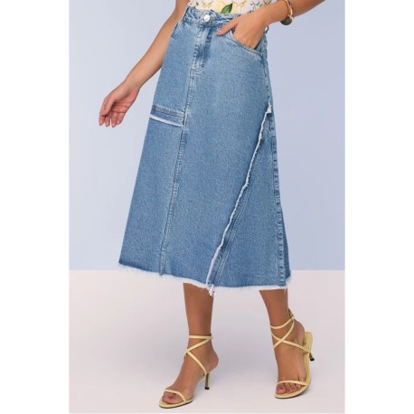 Saia Mídi Evasê Jeans Com Desfiados Titanium Jeans