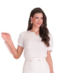 BLUSA C/ BORDADO